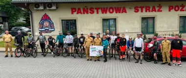 Strażacy na rowerach pojawili się w Zakopanem - stawką była rehabilitacja