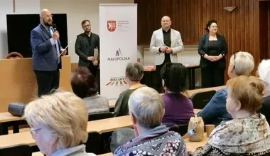 Seniorzy w Zakopanem usłyszeli ważną lekcję o bezpieczeństwie na drodze