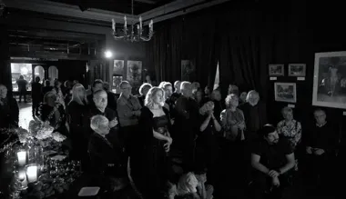 Teatr Witkacego przenosi widzów poza rzeczywistość. Pępek Świata już trwa