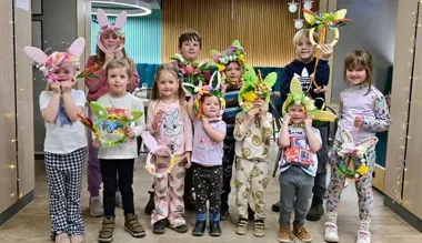 Kolorowe warsztaty wielkanocne w Klubokawiarni Stacja Kultura – salwy śmiechu i kreatywności