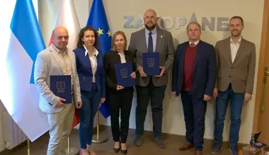 Dawna lokomotywownia pomieści ładowarki dla czterech autobusów