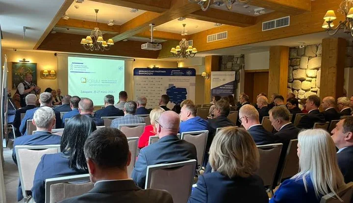 W Zakopanem samorządowcy szukają odpowiedzi na najtrudniejsze regionalne problemy