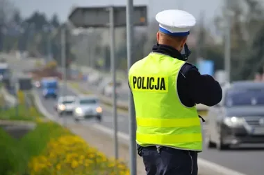 102 km/h w Witowie - 21-latka straciła prawo jazdy i dostała mandat