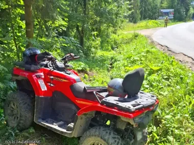 Quad wypadł z drogi w Murzasichlu. Kierowca dostał 2000 zł mandatu