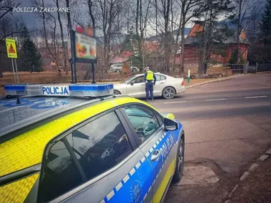 Zatrzymali dwoje pijanych kierowców w powiecie tatrzańskim - konsekwencje natychmiastowe