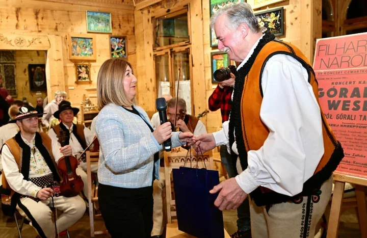 Muzyka, wychowanie, pamięć - wspomnienia o Andrzeju Krzeptowskim Bohacu w Czerwonym Dworze